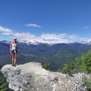 Meet your Posher, Jelena